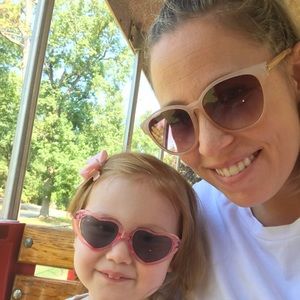 Meet your Posher, Amber